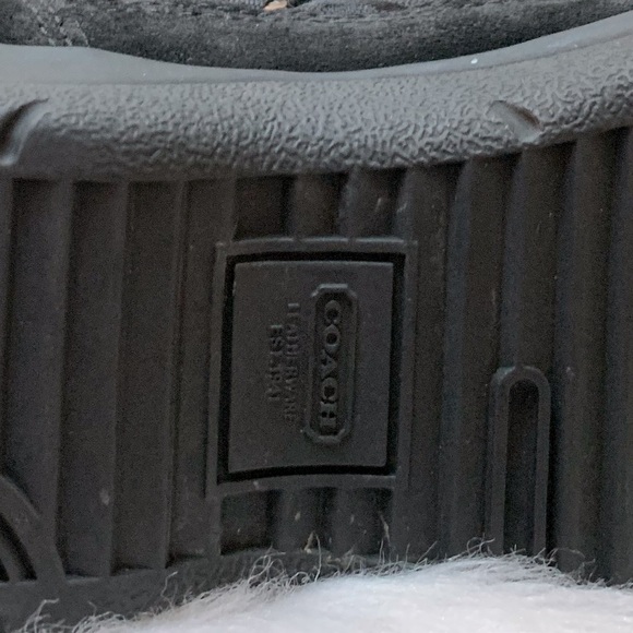 *Vintage* Coach Womens Black Winter Snow Boots with Patchwork Print, Fur, Suede - Picture 8 of 13